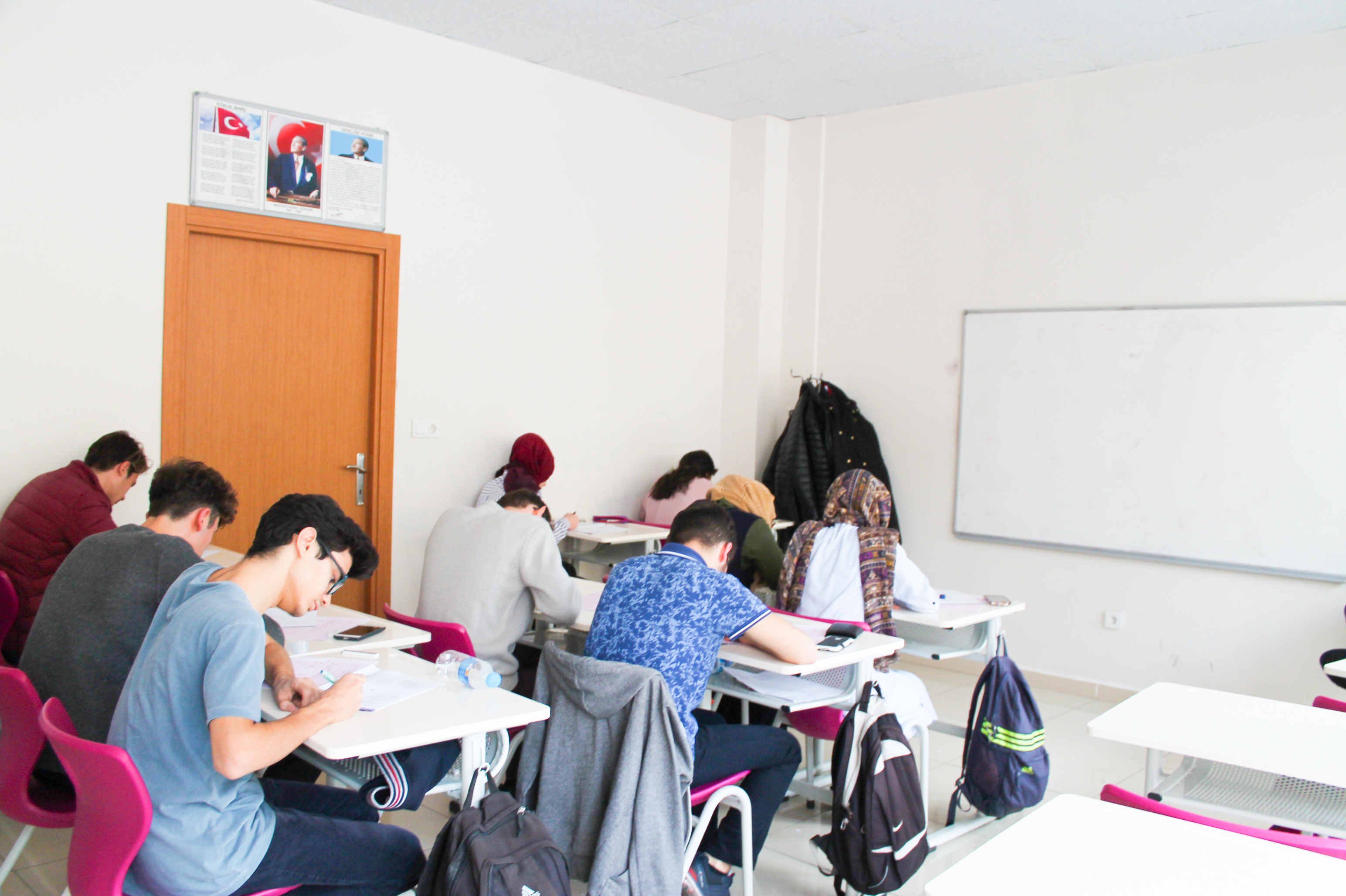 Kurumumuzdan Kareler