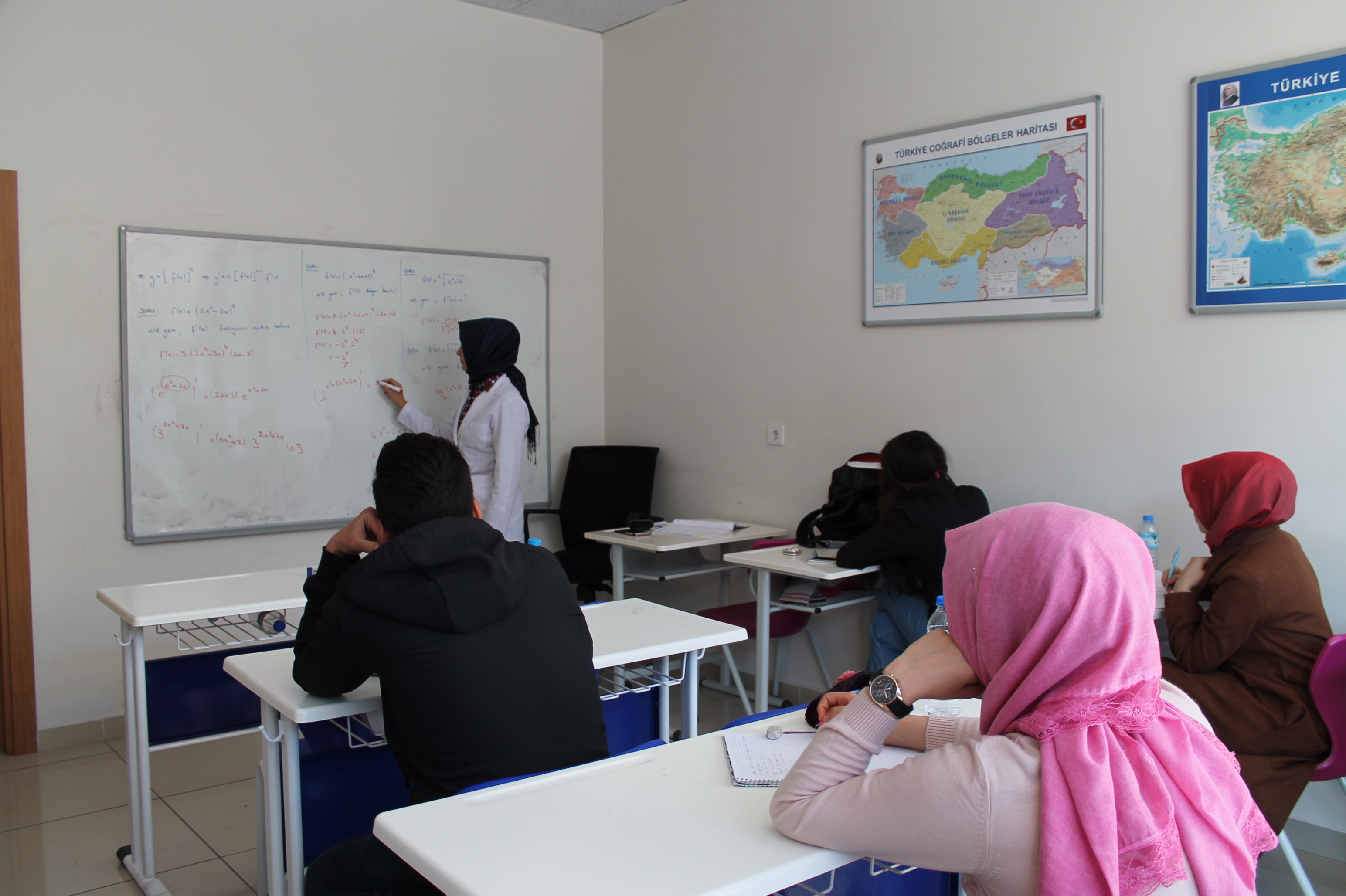 Kurumumuzdan Kareler